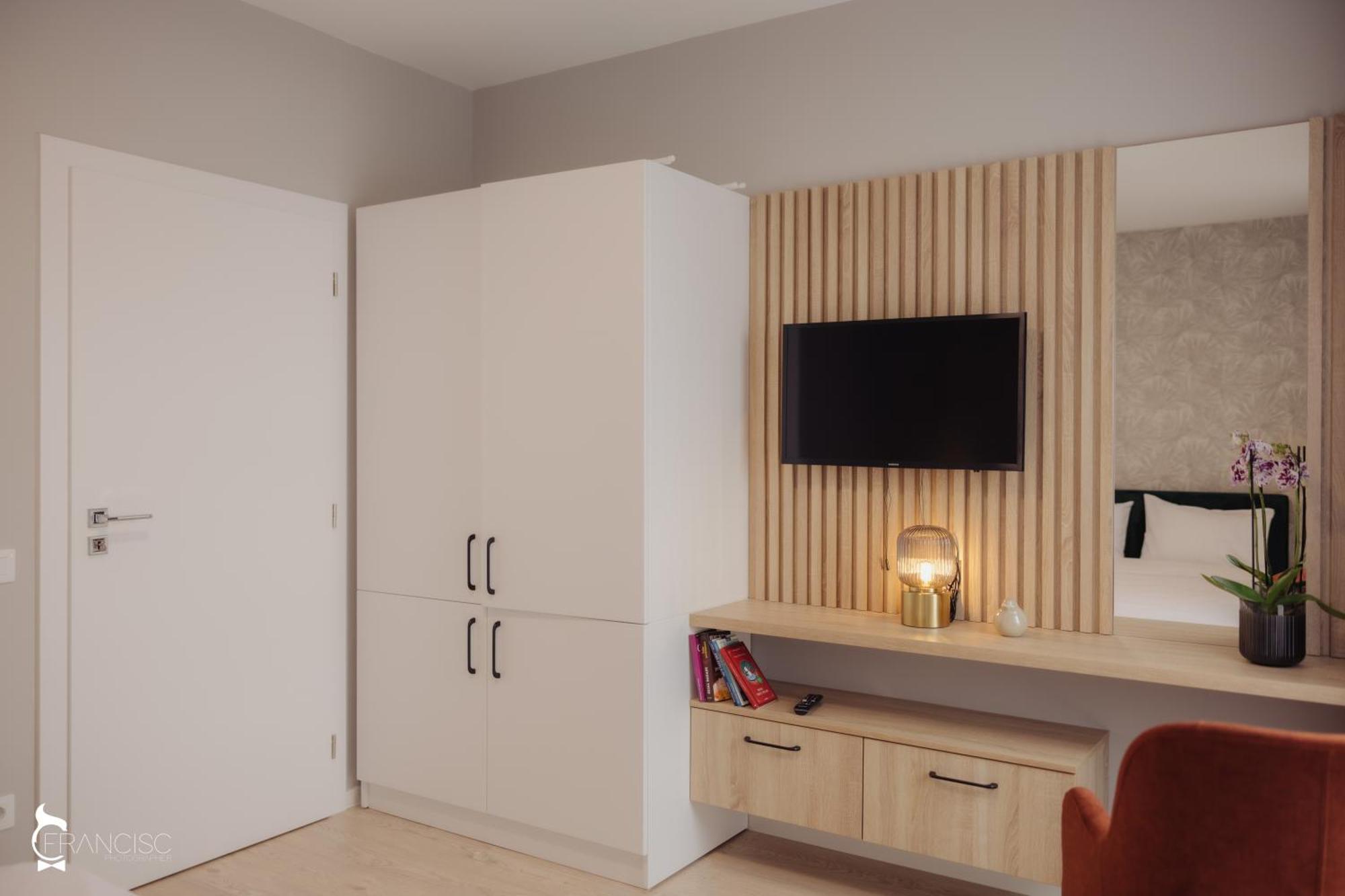 Zen Garden Apartments คลูจ-นาโปกา ห้อง รูปภาพ