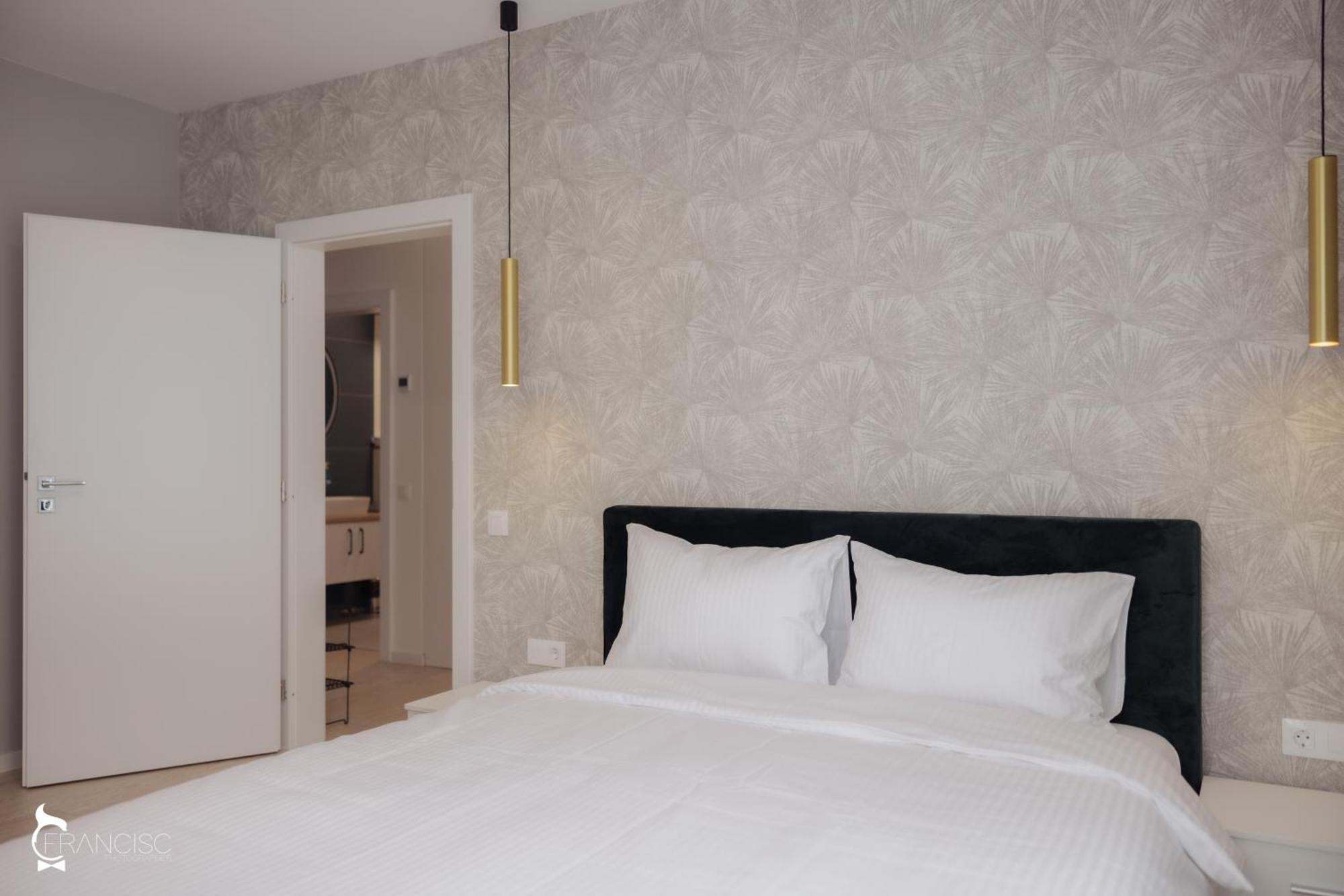 Zen Garden Apartments คลูจ-นาโปกา ห้อง รูปภาพ