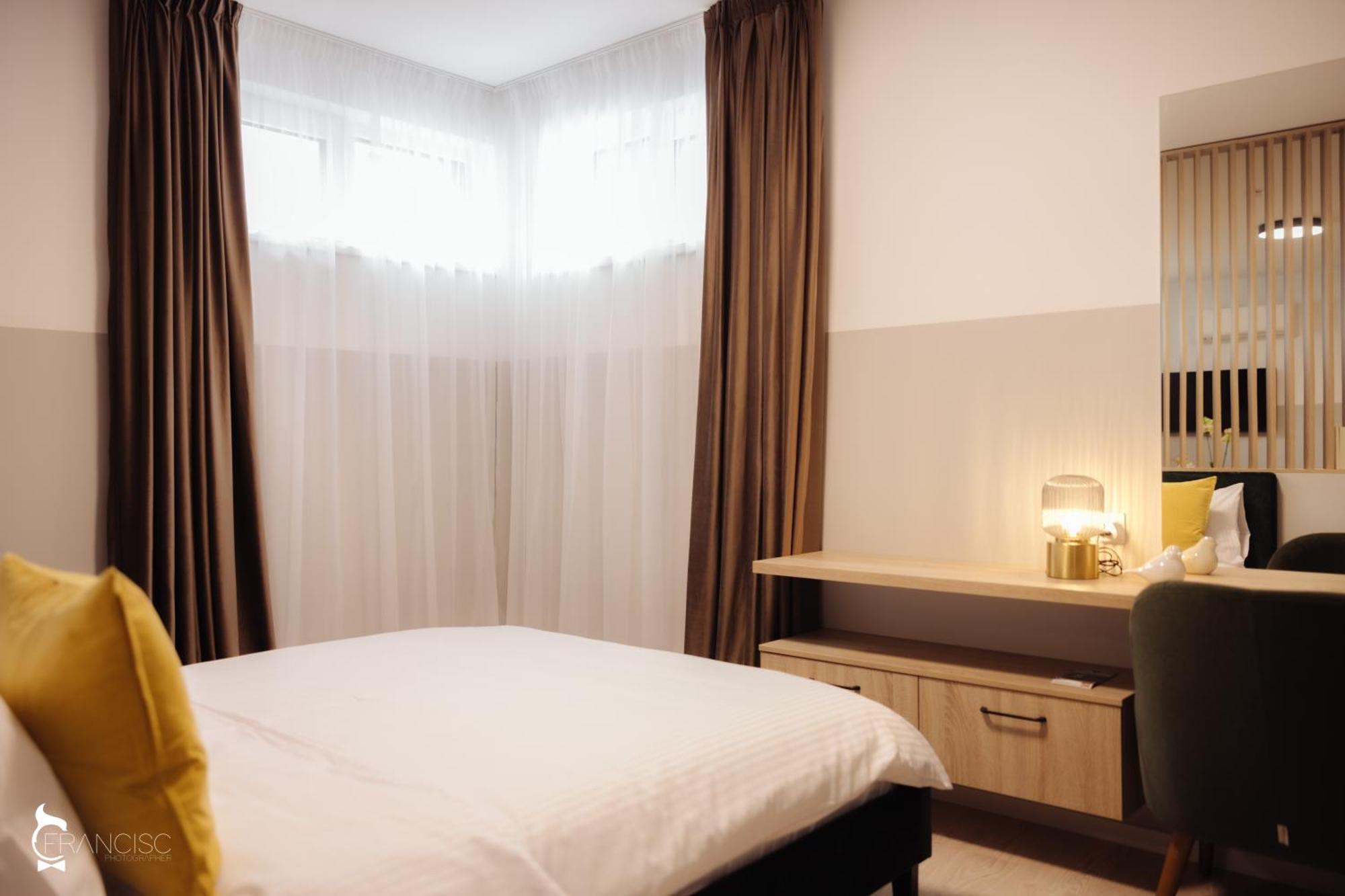 Zen Garden Apartments คลูจ-นาโปกา ห้อง รูปภาพ