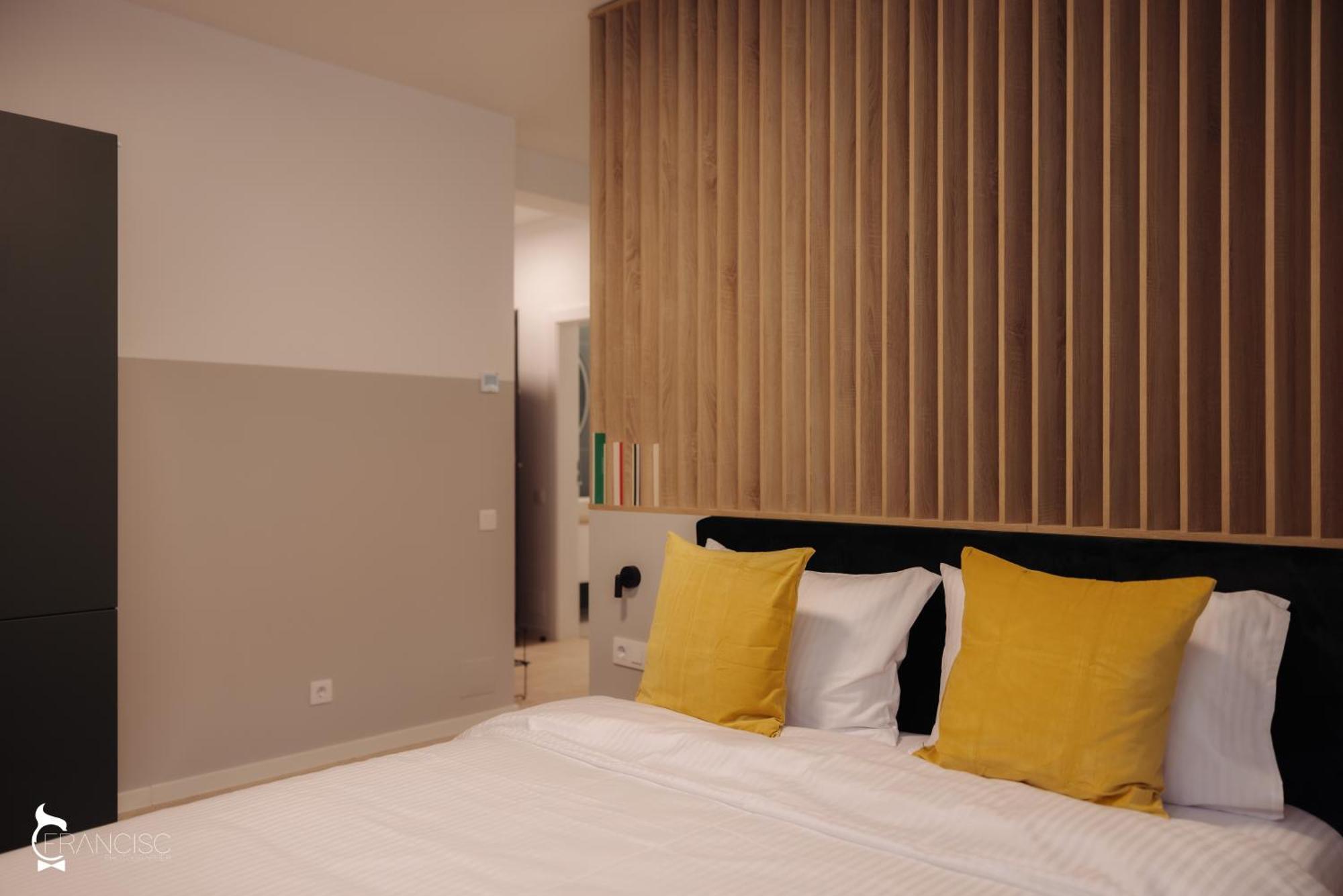 Zen Garden Apartments คลูจ-นาโปกา ห้อง รูปภาพ